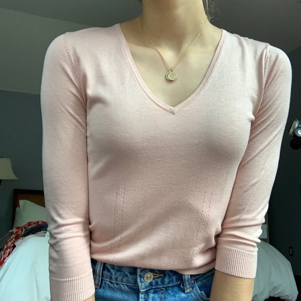 V neck sweater